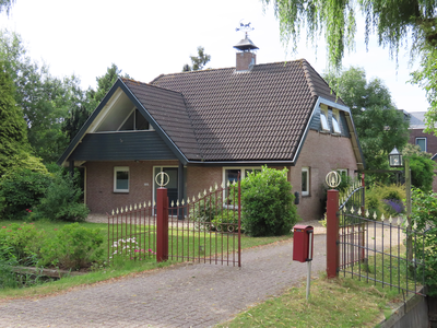 915089 Gezicht op de voor- en zijgevel van de woning Verlengde Utrechtseweg 101, gebouwd in 1988, in de buurt Het Zand ...